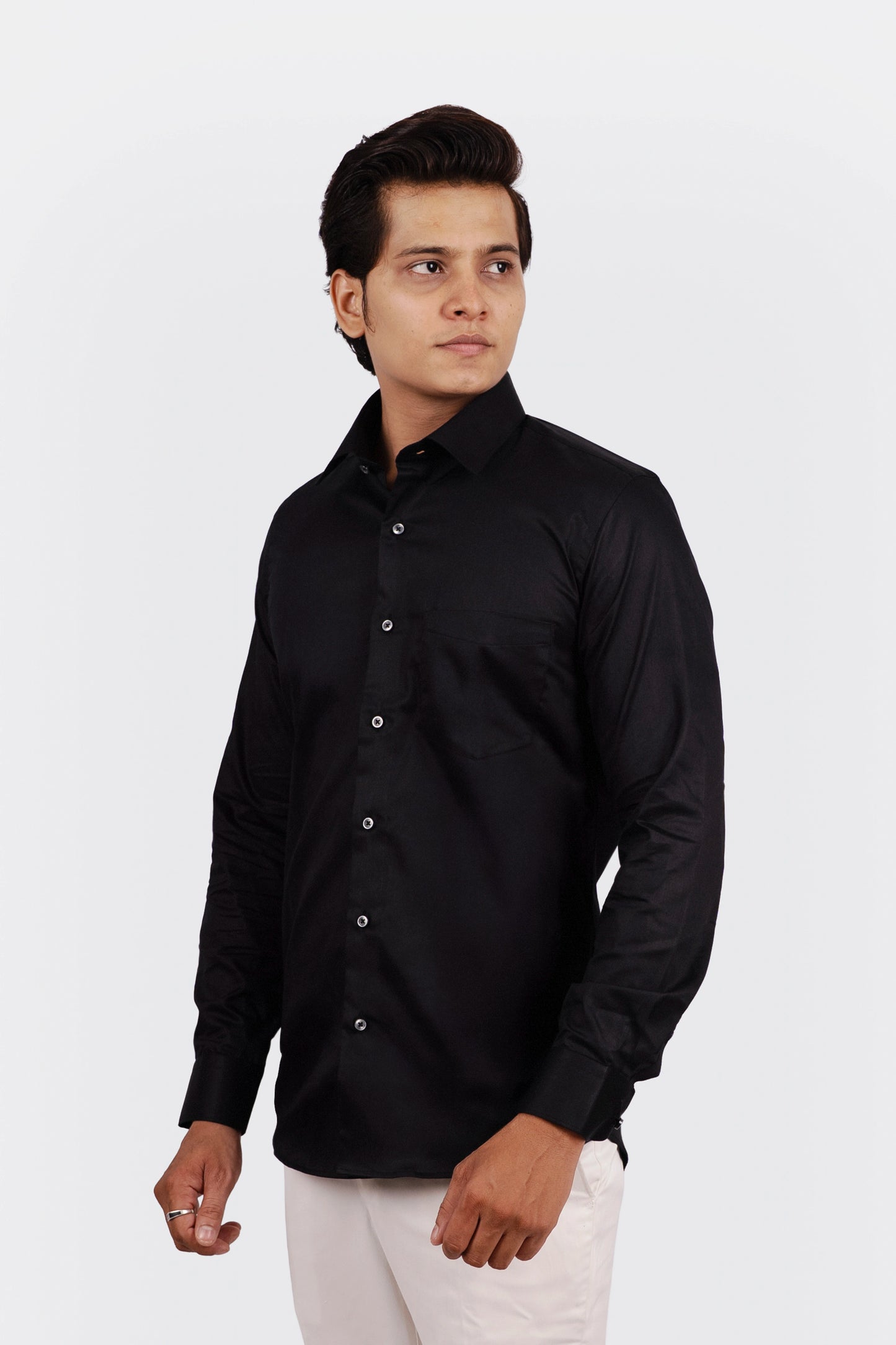 Cloud Aura Classic Black